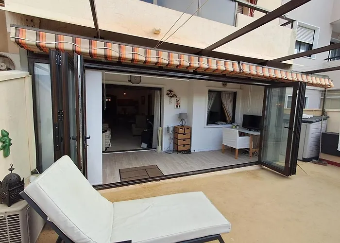 Apartment De Lujo Junto Al Mar